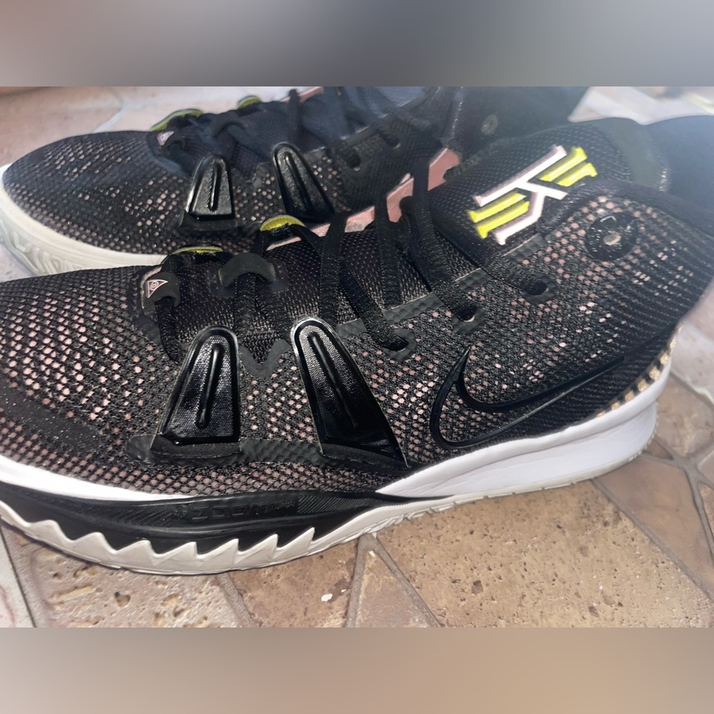 Nike Kyrie shoes